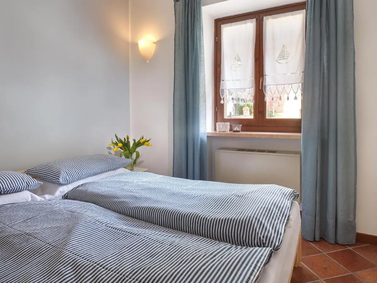 Cason Degli Ulivi Apartment Rivoli Veronese 0*,